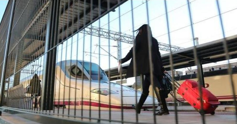 Dos trabajadores de Renfe indemnizarán con 15.000 euros a una maquinista leonesa por acoso